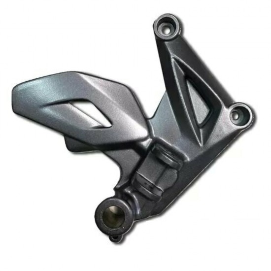 Bajaj NS 200 Ön Basamak Braketi Sağ Orijinal
